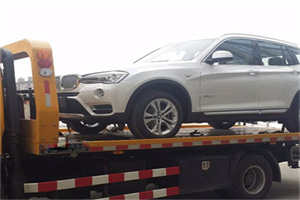 新兴拖车24小时服务电话